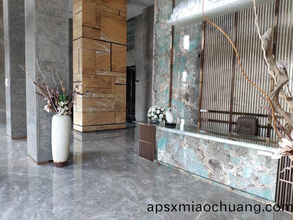 調整(zheng)大(da)小 石材(cai)總(zong)部區(qu)意(yi)大利(li)灰(hui)2.jpg